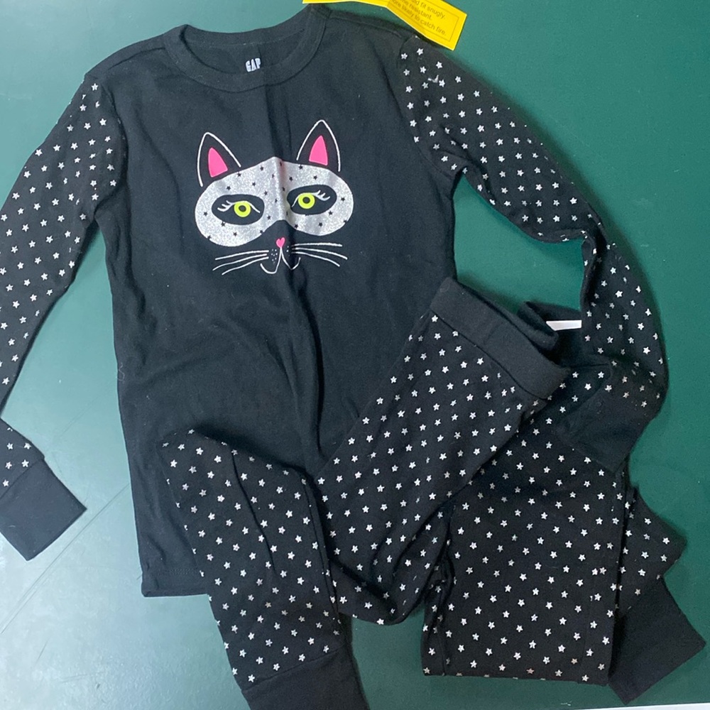 Gap pajamas NWT